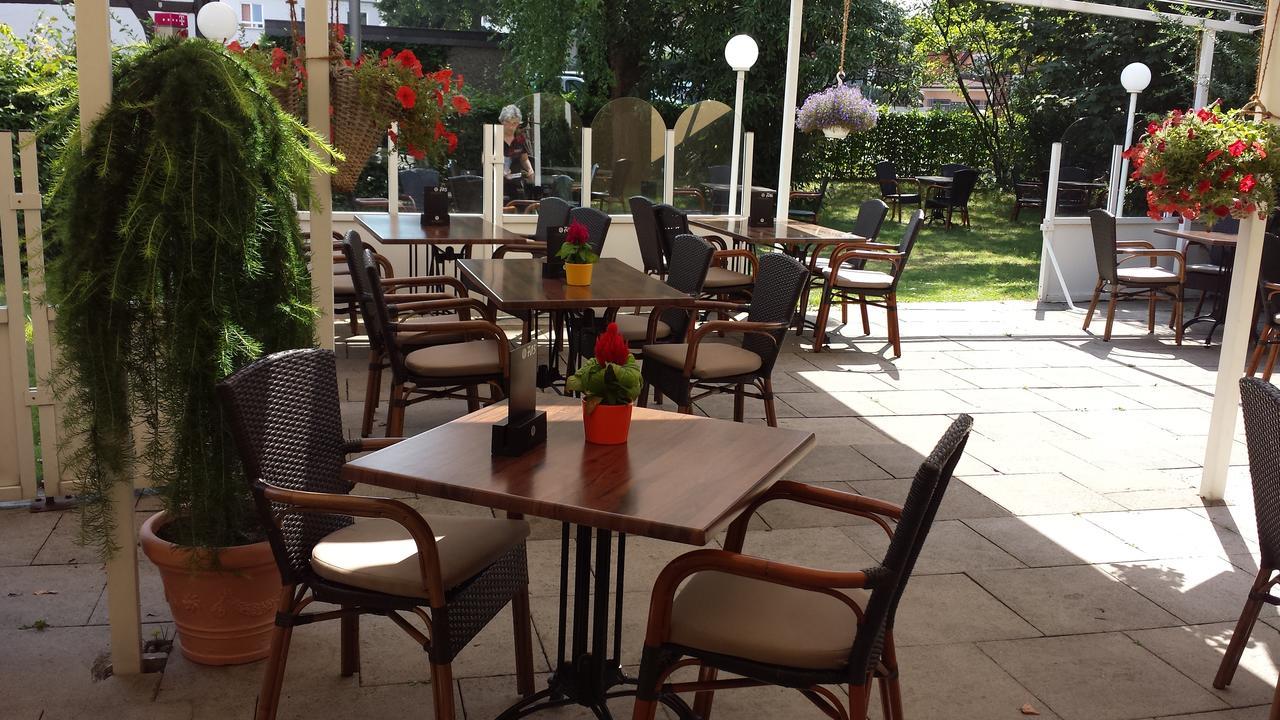Parkhotel & Kurcafe บัดซัสเซนดอร์ฟ ภายนอก รูปภาพ